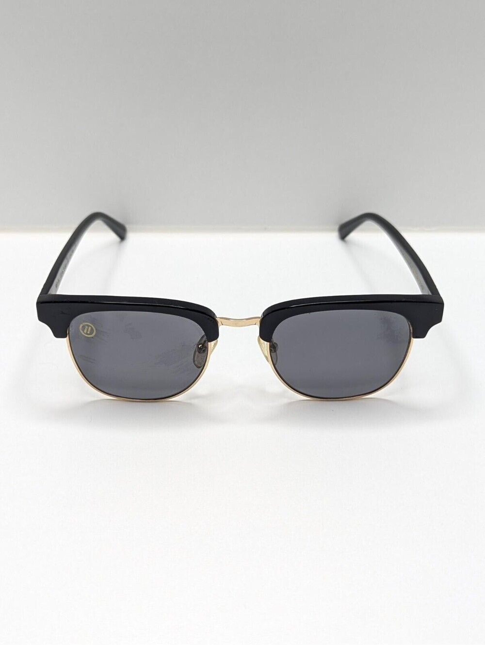 Blenders Eyewear Black Betsy Cat 3 Sunglasses Discontinued Eyeglasses Dark Lens - Picture 3 of 9